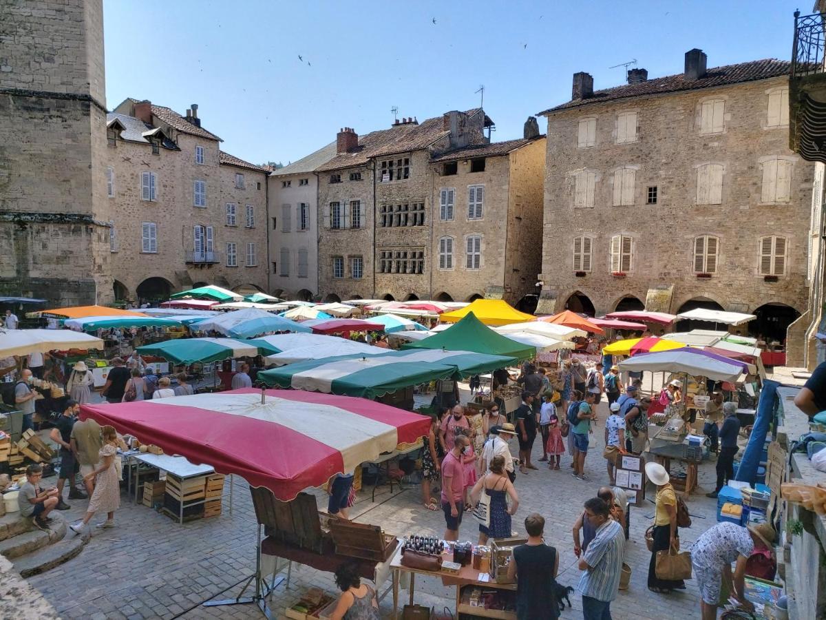 Le Saint-Georges Leilighet Villefranche-de-Rouergue Eksteriør bilde