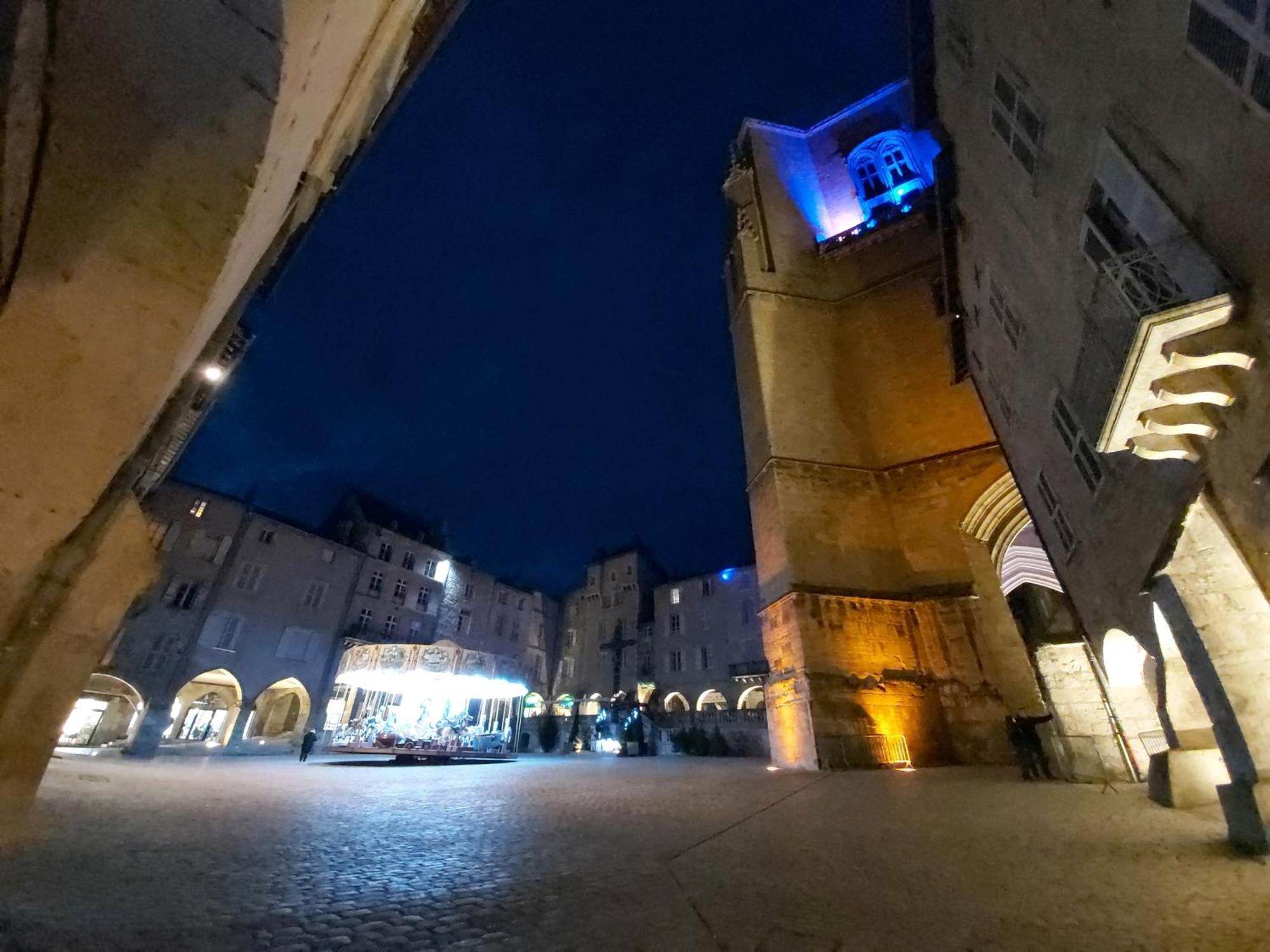 Le Saint-Georges Leilighet Villefranche-de-Rouergue Eksteriør bilde